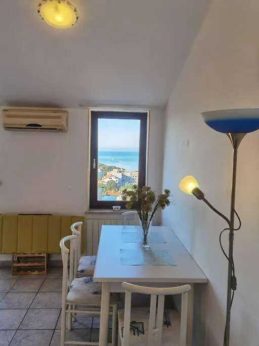 Cosy Apartment With An Amazing Marina & Sea View Pjescana Uvala