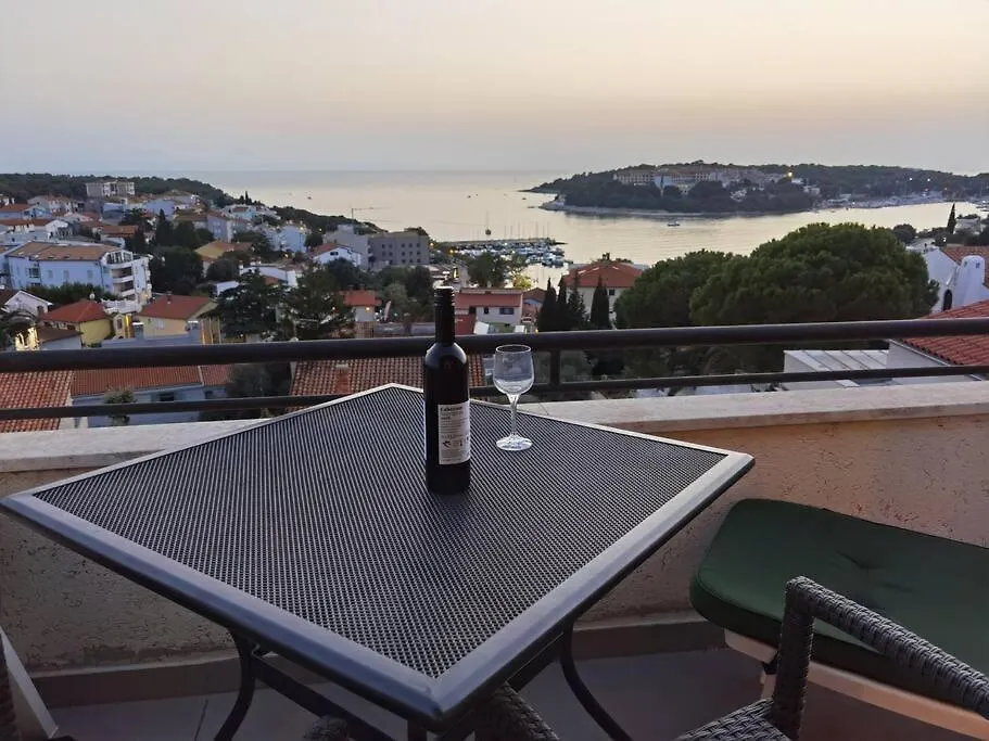 Cosy Apartment With An Amazing Marina & Sea View Pjescana Uvala
